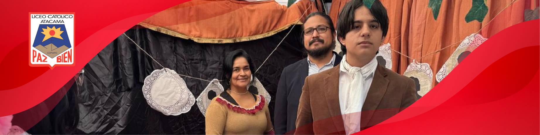 La comunidad del Liceo Católico Atacama celebra la Feria del Libro